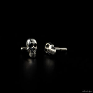 silver skull cufflinks